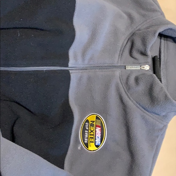 Long sleeved NASCAR fleece. Excellent condition - Picture 3 of 3
